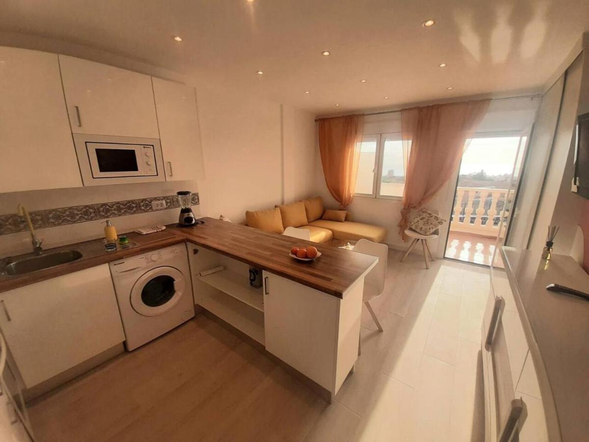 1 Bedroom Giuly Sea Views In Los Cristianos Los Cristianos  Eksteriør billede