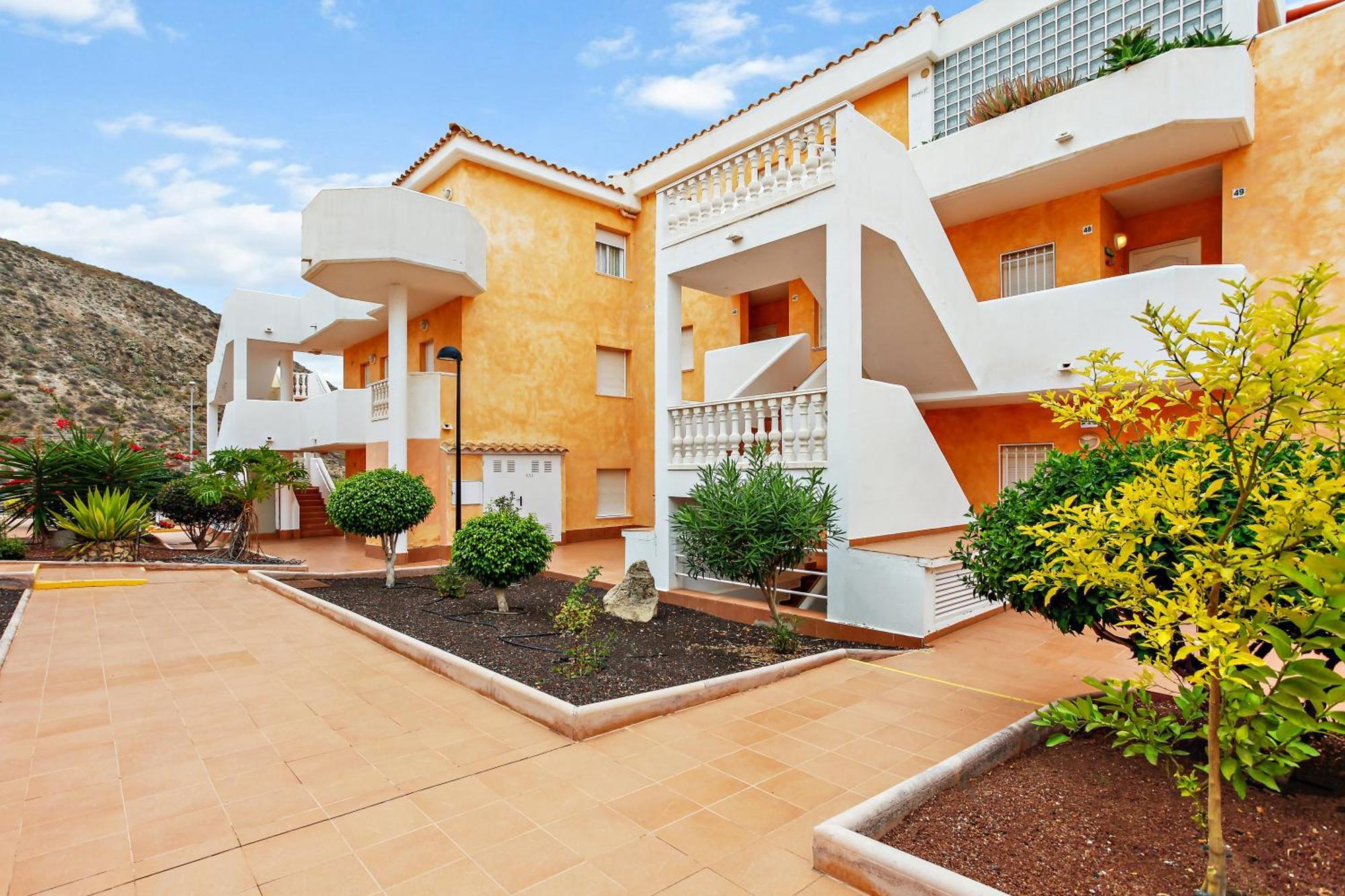 1 Bedroom Giuly Sea Views In Los Cristianos Los Cristianos  Eksteriør billede